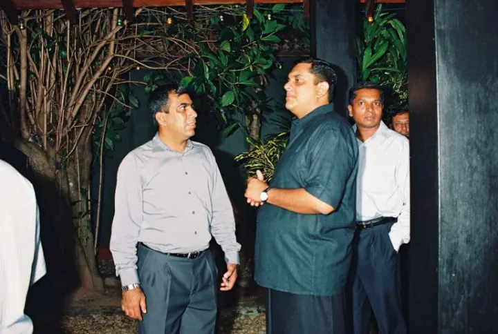 History — 000033-2